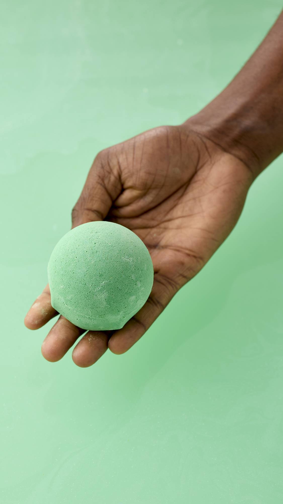 Book a Bath: The Icons - US 4740
