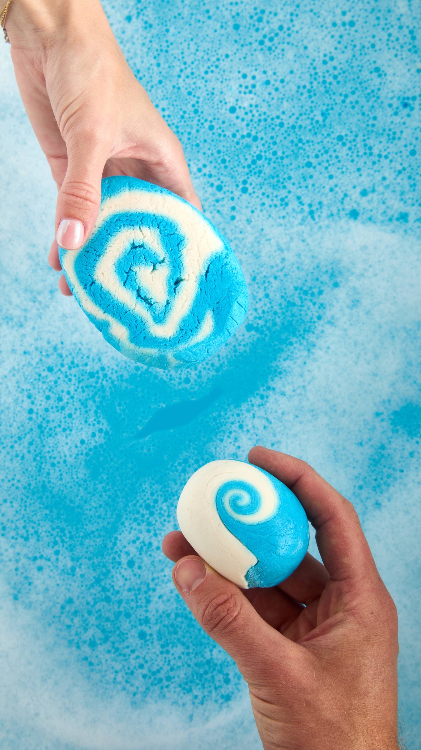 Blue Skies and Fluffy White Clouds - US 2507